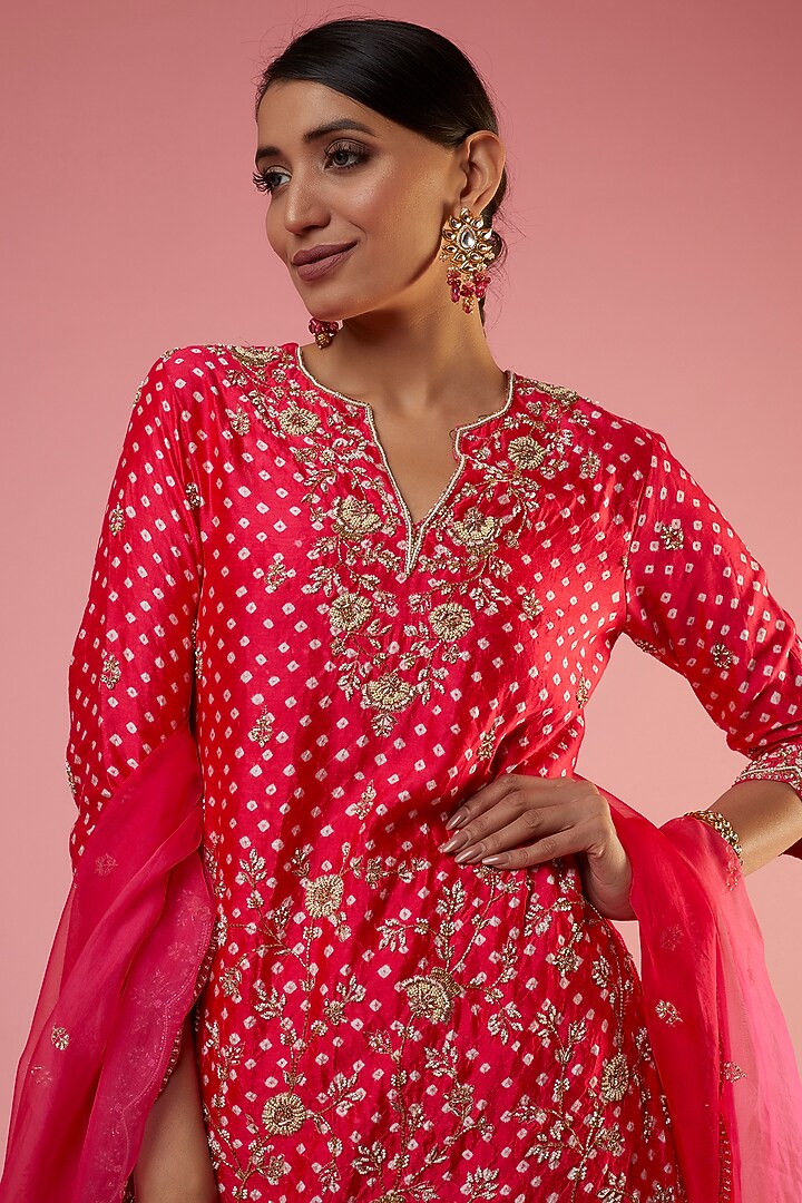 Red Pure Kora Silk Crushed Skirt Set by SURBHI SHAH at Pernia's Pop Up Shop