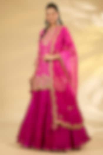 Pink Bandhej Spun Silk Marori Work Kurta Set by SURBHI SHAH at Pernia's Pop Up Shop