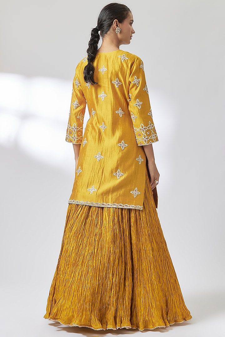 Mustard Yellow Pure Spun & Kora Silk Crushed Skirt Set by Surbhi Shah at Pernia's Pop Up Shop