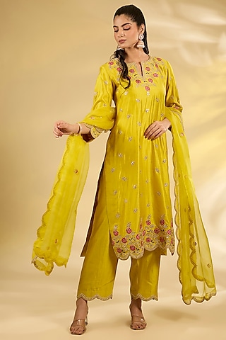 Lemon Yellow Spun Silk Pearl Work Kurta Set by SURBHI SHAH