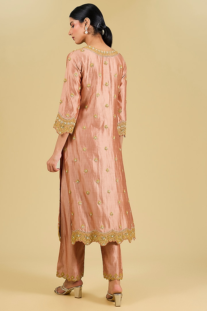 Old Rose Pure Spun Silk Marori Work Kurta Set by Surbhi Shah at Pernia's Pop Up Shop