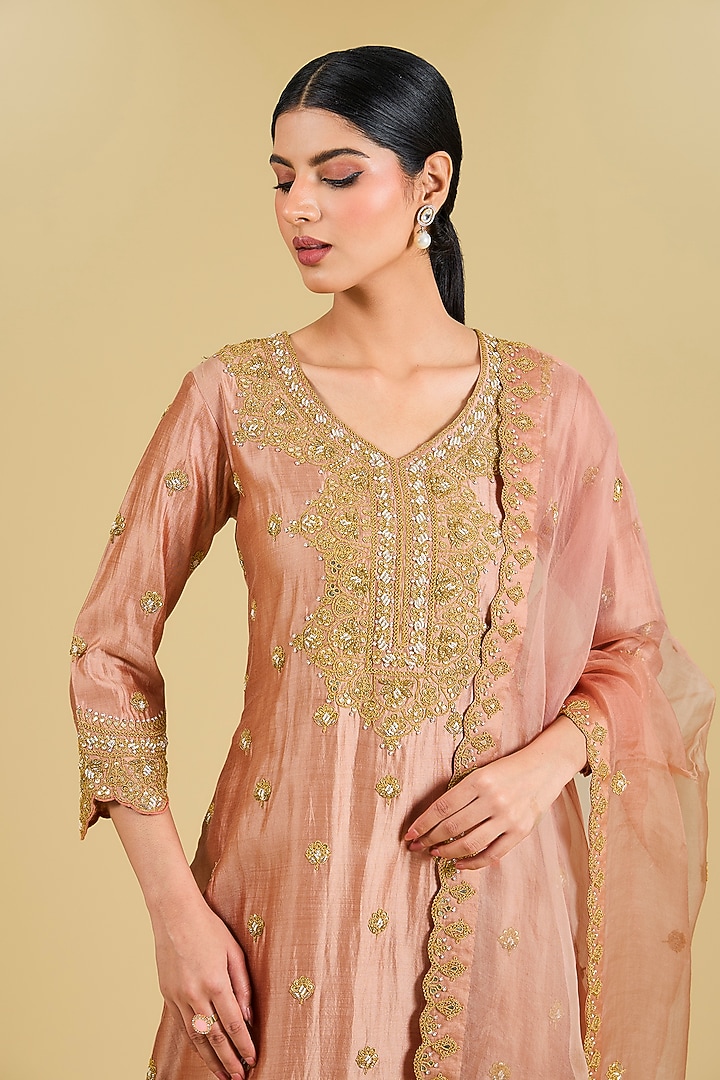 Old Rose Pure Spun Silk Marori Work Kurta Set by Surbhi Shah at Pernia's Pop Up Shop