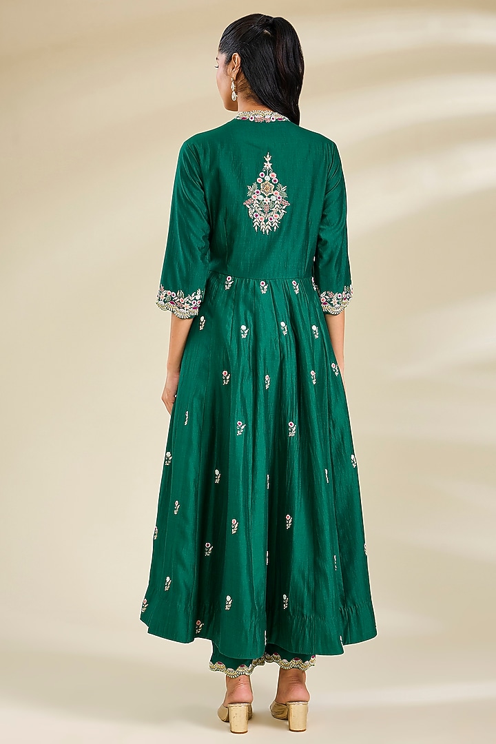 Emerald Green Spun Silk Pearl Work Angrakha Kurta Set by SURBHI SHAH at Pernia's Pop Up Shop