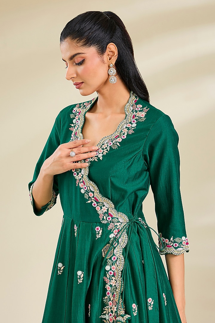 Emerald Green Spun Silk Pearl Work Angrakha Kurta Set by SURBHI SHAH at Pernia's Pop Up Shop