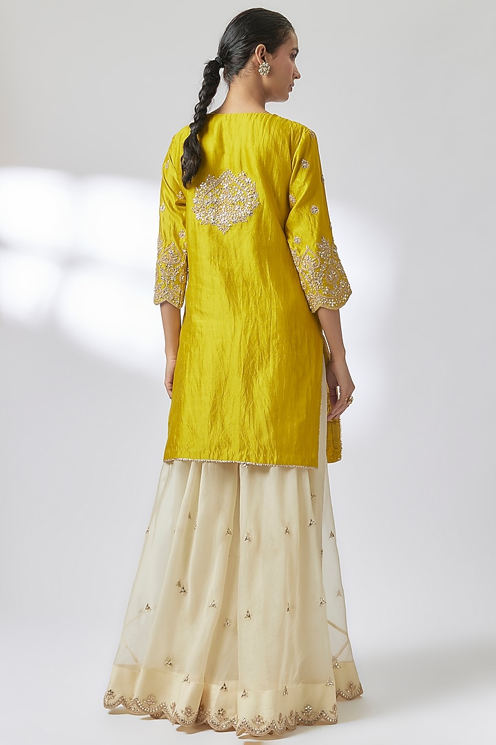 Lime Yellow Spun Zardosi Embroidered Kurta Set by Surbhi Shah at Pernia's Pop Up Shop