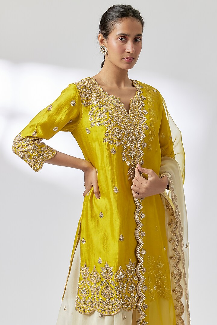 Lime Yellow Spun Zardosi Embroidered Kurta Set by Surbhi Shah at Pernia's Pop Up Shop