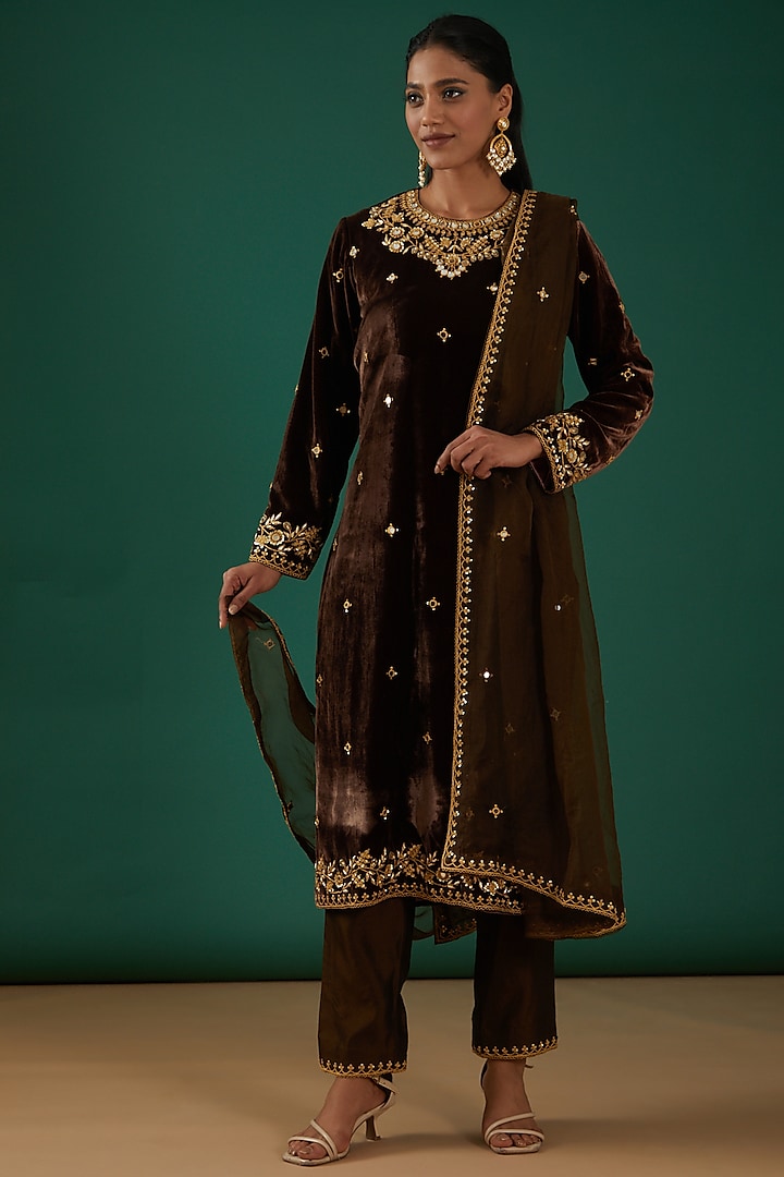 Brown Silk Velvet Embroidered Kurta Set by SURBHI SHAH at Pernia's Pop Up Shop