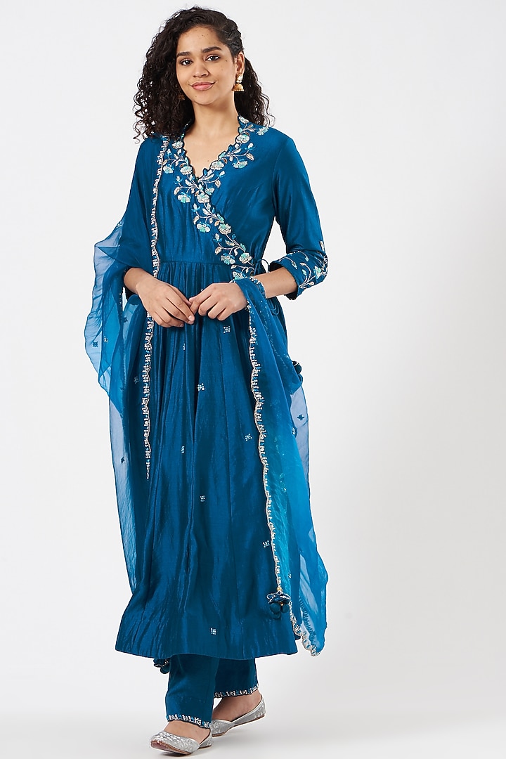 Royal Blue Hand Embroidered Angrakha Kurta Set by SURBHI SHAH at Pernia's Pop Up Shop