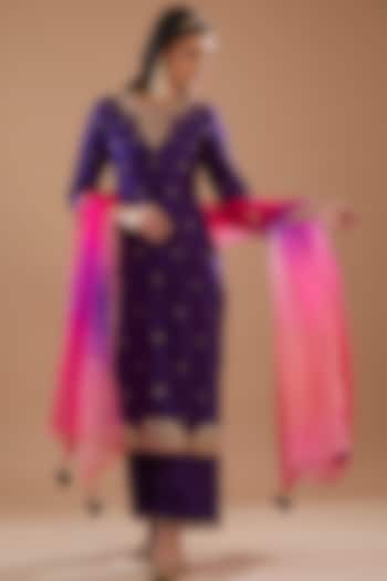 Purple Spun Silk Hand Embroidered Kurta Set by SURBHI SHAH at Pernia's Pop Up Shop