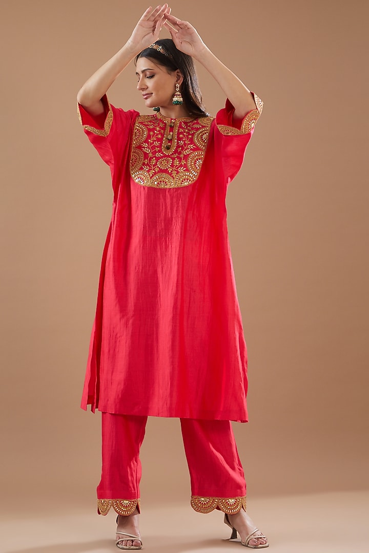 Tomato Red Spun Silk Hand Embroidered Kaftan Set by SURBHI SHAH at Pernia's Pop Up Shop