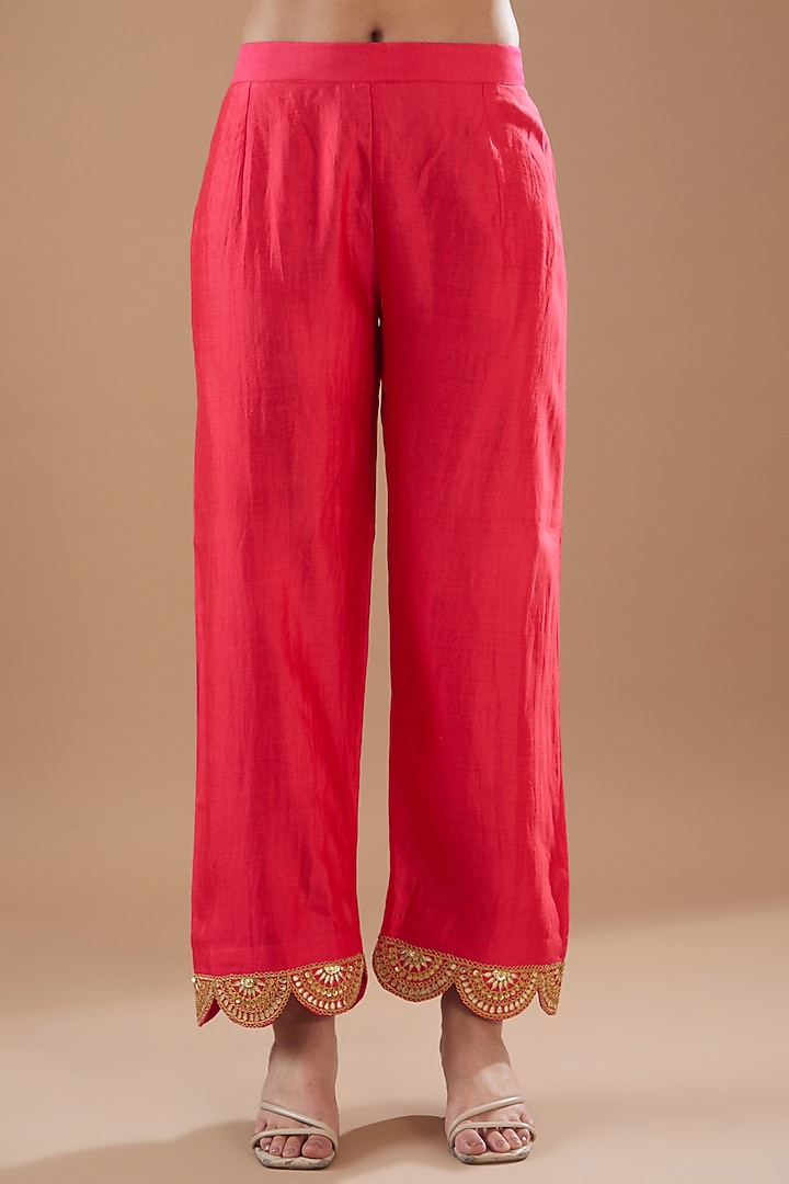 Tomato Red Spun Silk Hand Embroidered Kaftan Set by SURBHI SHAH at Pernia's Pop Up Shop