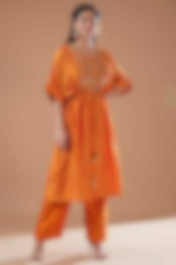 Orange Bandhej Embroidered Kaftan Set by SURBHI SHAH