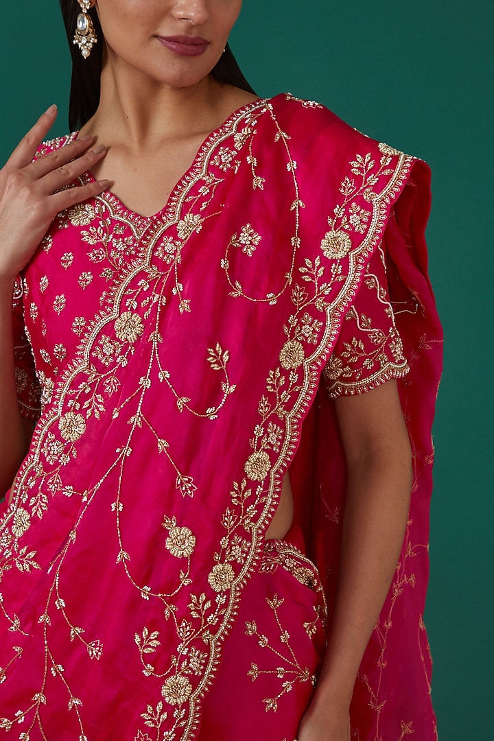 Red Satin Organza Zardosi & Marodi Hand Embroidered Reception Saree Set by Surbhi Shah at Pernia's Pop Up Shop