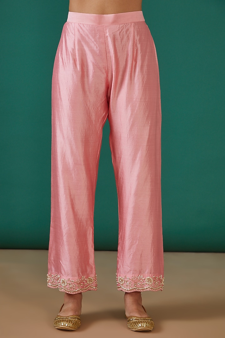 Peach Pure Spun Silk Hand Embroidered Kurta Set by Surbhi Shah at Pernia's Pop Up Shop