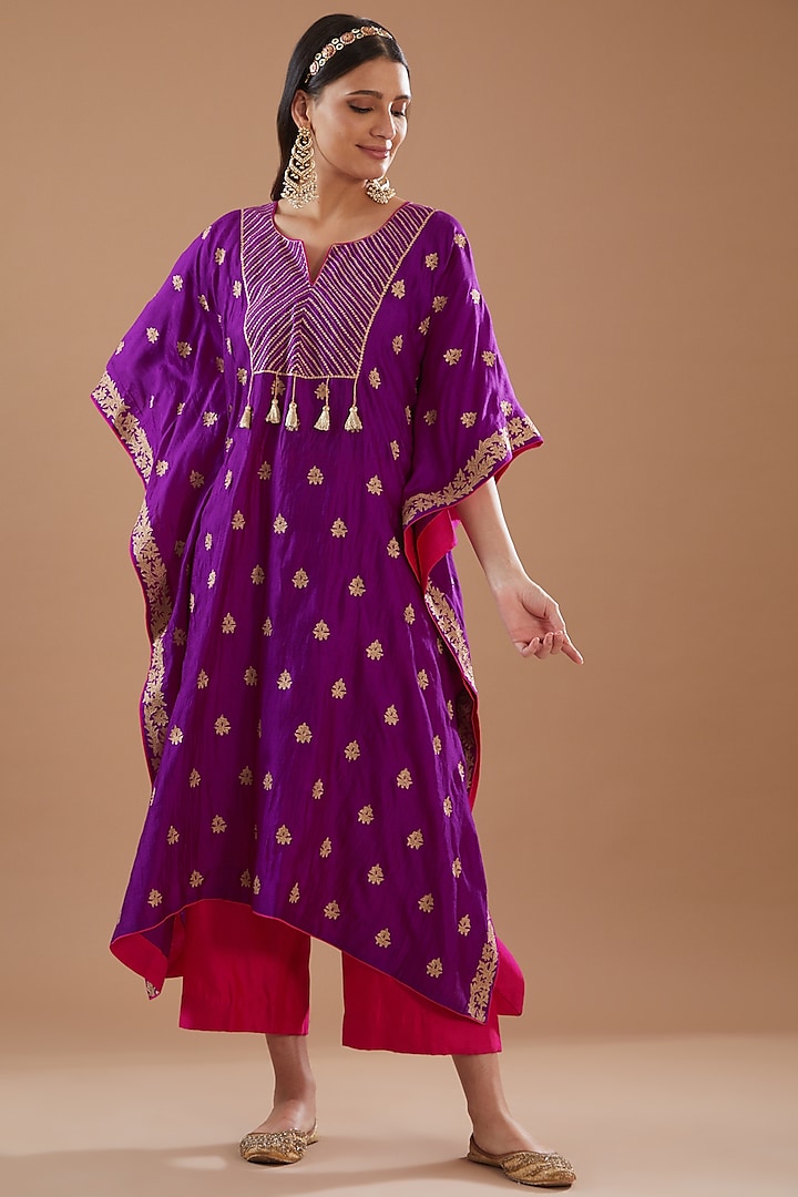 Purple Pure Spun Silk Hand Embroidered Kaftan Set by SURBHI SHAH at Pernia's Pop Up Shop