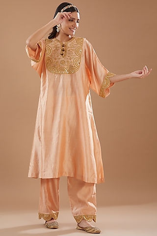 Peach Pure Spun Silk Hand Embroidered kaftan Set by SURBHI SHAH