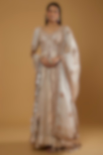 Silver Silk Embroidered Wedding Lehenga Set by SURBHI SHAH at Pernia's Pop Up Shop