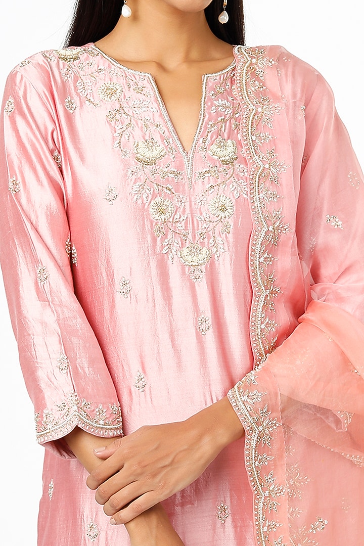 Rose Gold Hand Embroidered Kurta Set by SURBHI SHAH at Pernia's Pop Up Shop
