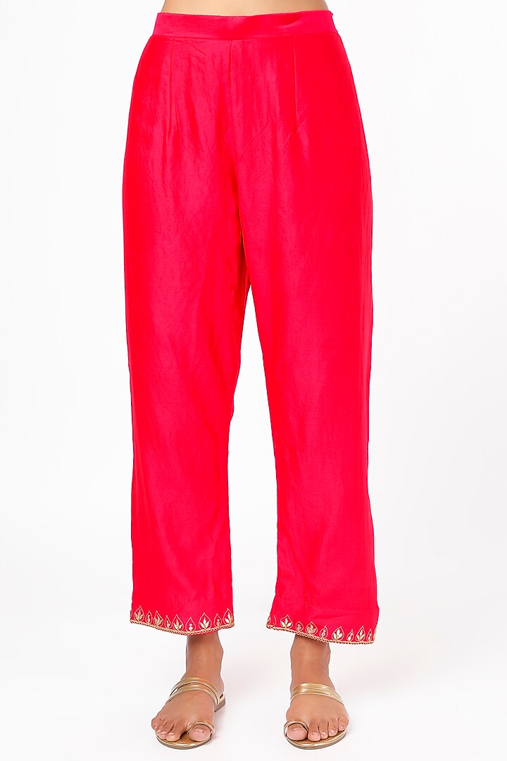 Bright Red Pure Spun Silk Kurta Set by SURBHI SHAH at Pernia's Pop Up Shop