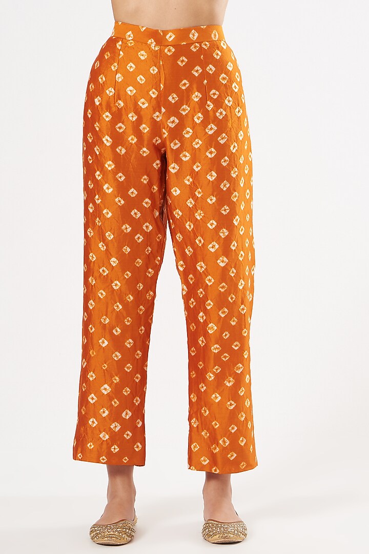 Orange Hand Embroidered Kurta Set by SURBHI SHAH at Pernia's Pop Up Shop