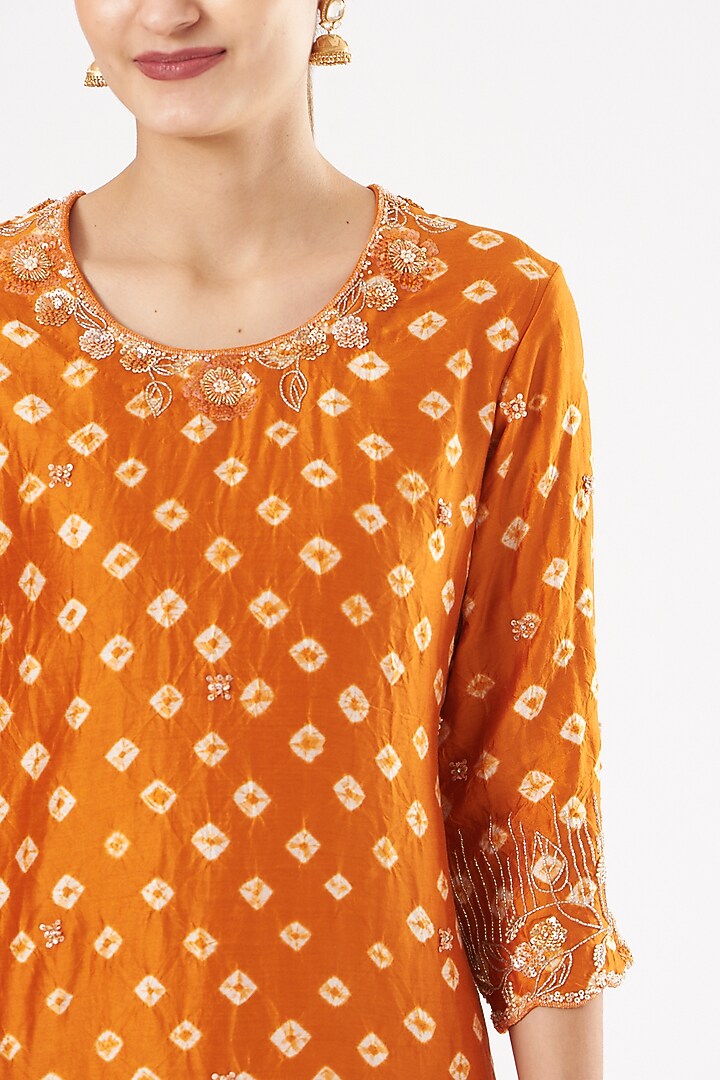 Orange Hand Embroidered Kurta Set by SURBHI SHAH at Pernia's Pop Up Shop