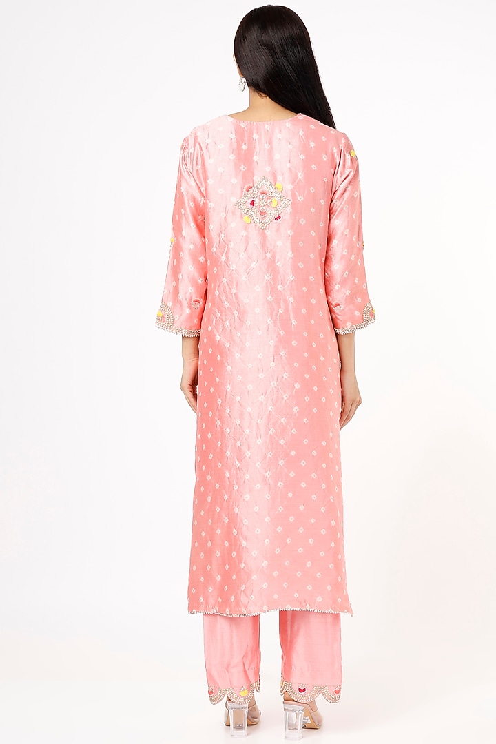 Pink Pure Spun Silk Kurta Set by SURBHI SHAH at Pernia's Pop Up Shop