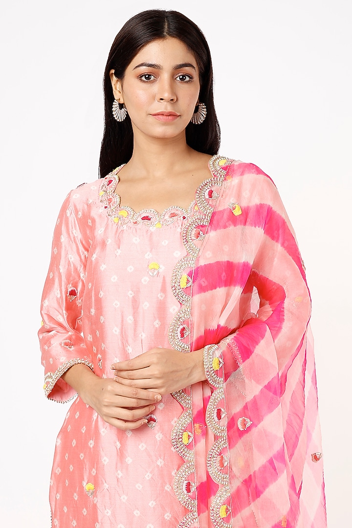 Pink Pure Spun Silk Kurta Set by SURBHI SHAH at Pernia's Pop Up Shop
