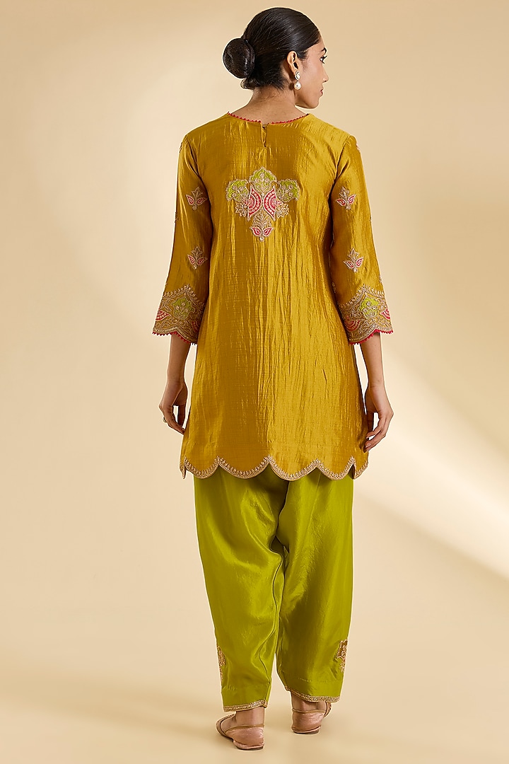 Mustard Spun Silk Marori Work Kurta Set by SURBHI SHAH at Pernia's Pop Up Shop