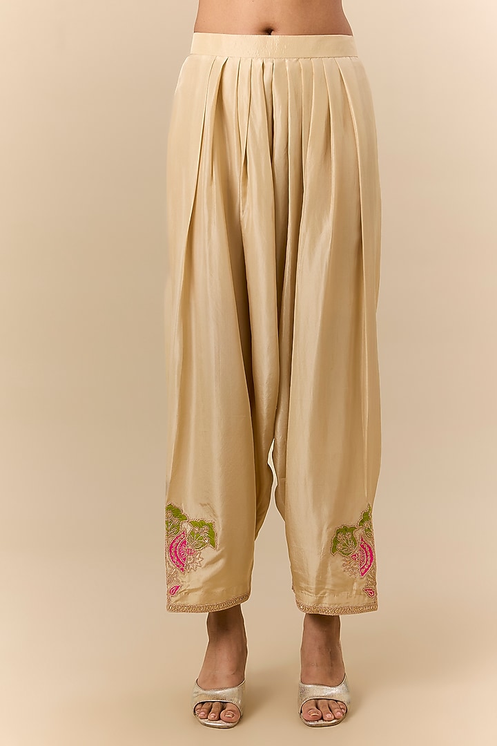 Strawberry Red Spun Silk Marori Embroidered Kurta Set by SURBHI SHAH at Pernia's Pop Up Shop