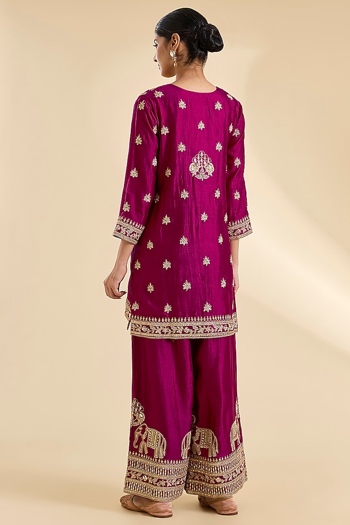 Berry Magenta Spun Silk Gota Cheed Work Kurta Set by SURBHI SHAH at Pernia's Pop Up Shop