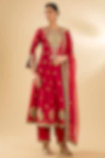 Deep Red Spun Silk Zardosi Work Wedding Anarkali Set by SURBHI SHAH at Pernia's Pop Up Shop