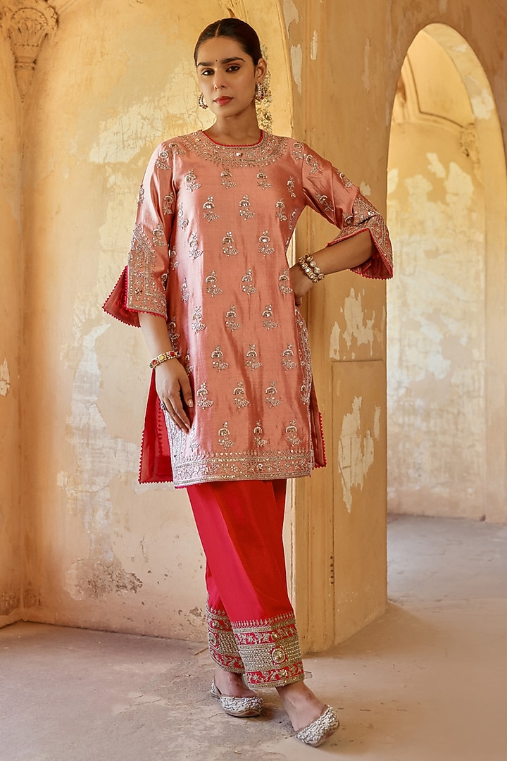 Old Rose Spun Silk Marori Work Kurta Set by Surbhi Shah at Pernia's Pop Up Shop