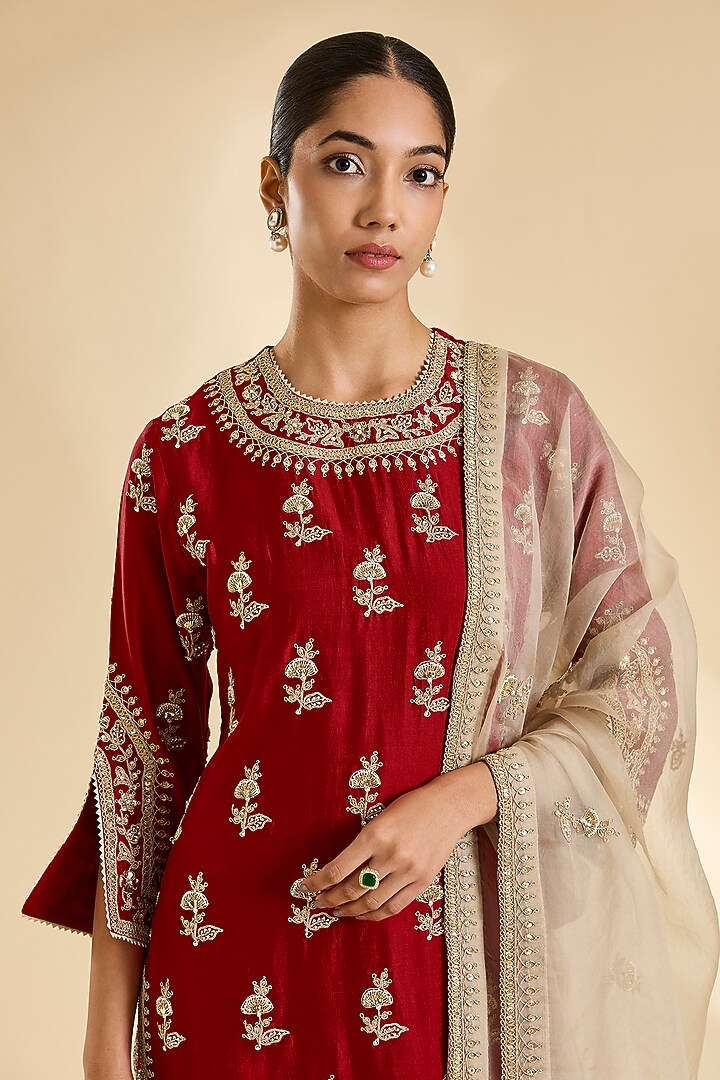 Maroon Spun Silk Gota & Marori Work Kurta Set by SURBHI SHAH at Pernia's Pop Up Shop