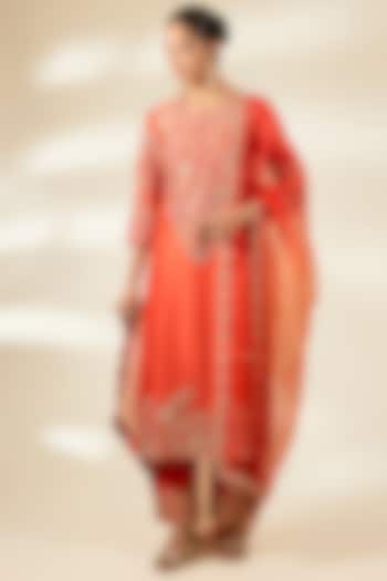 Orange Spun Silk Zardosi Work Kurta Set by Surbhi Shah at Pernia's Pop Up Shop