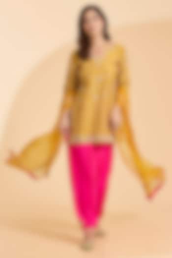 Mustard Spun Silk Marori Patch Work Kurta Set by Surbhi Shah at Pernia's Pop Up Shop