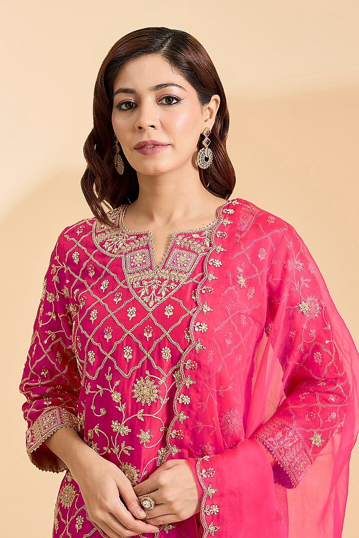 Strawberry Red Spun Silk Marori Patch Work Kurta Set by Surbhi Shah at Pernia's Pop Up Shop