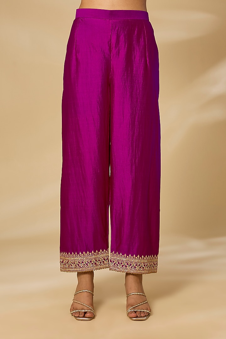 Magenta Spun Silk Sequins Work Kurta Set by SURBHI SHAH at Pernia's Pop Up Shop