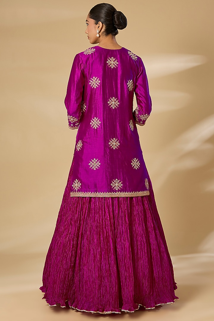 Magenta Kora Silk Crushed Skirt Set by SURBHI SHAH at Pernia's Pop Up Shop
