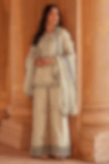 Champagne Spun Silk Marori Work Kurta Set by SURBHI SHAH at Pernia's Pop Up Shop