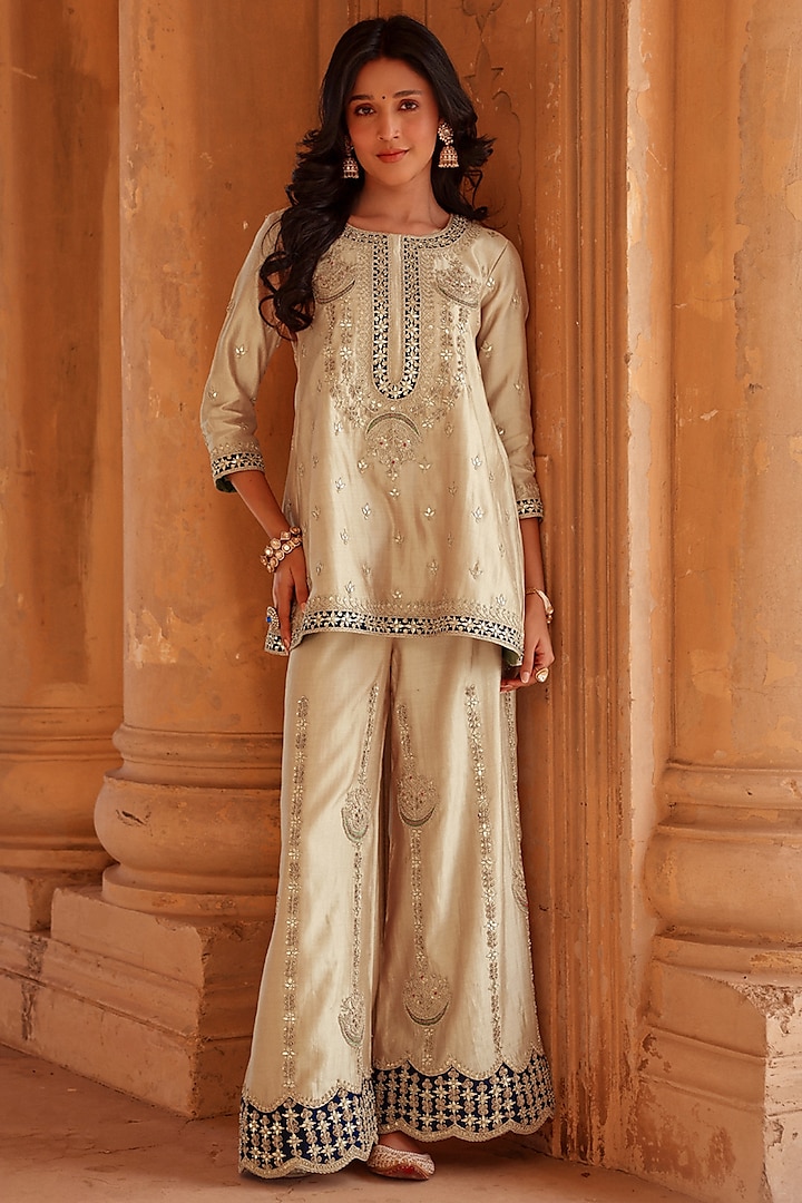Champagne Spun Silk Marori Work Kurta Set by SURBHI SHAH at Pernia's Pop Up Shop