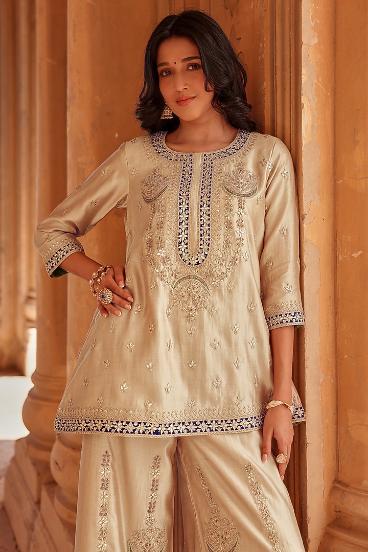 Champagne Spun Silk Marori Work Kurta Set by SURBHI SHAH at Pernia's Pop Up Shop