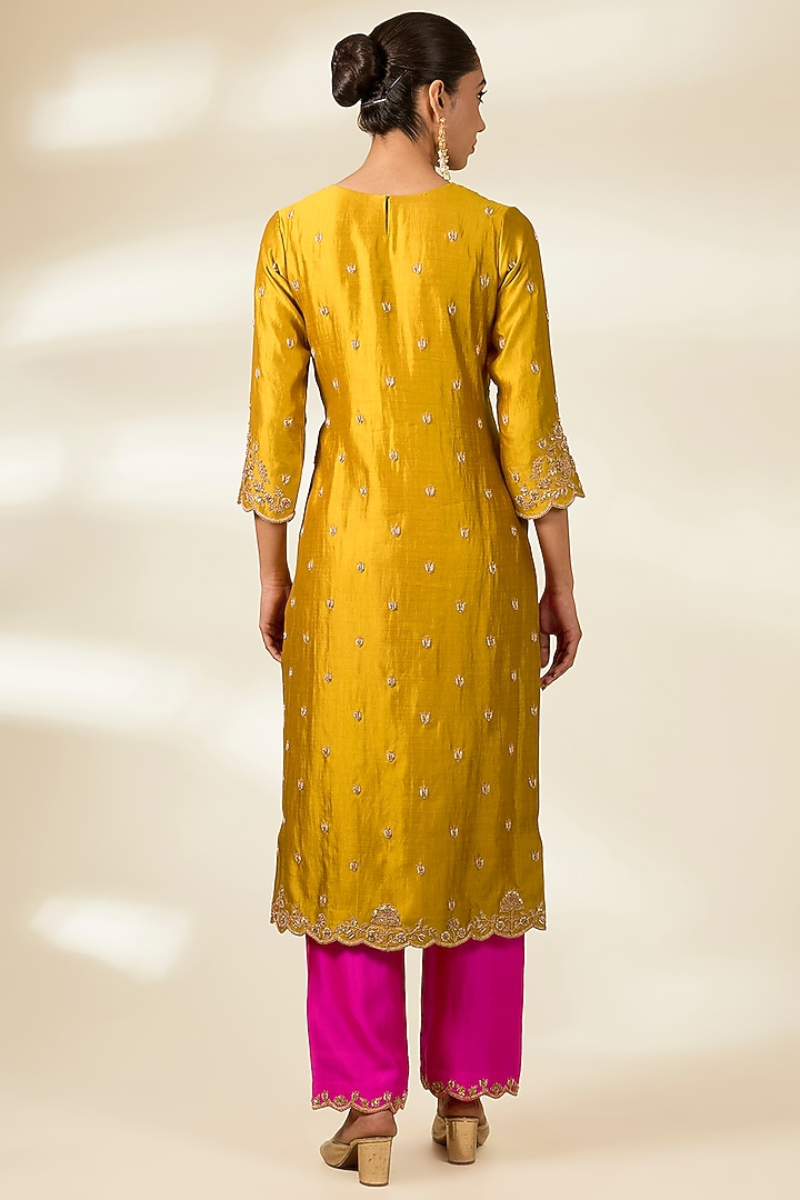 Mustard Spun Silk Sequin Work Kurta Set by Surbhi Shah at Pernia's Pop Up Shop