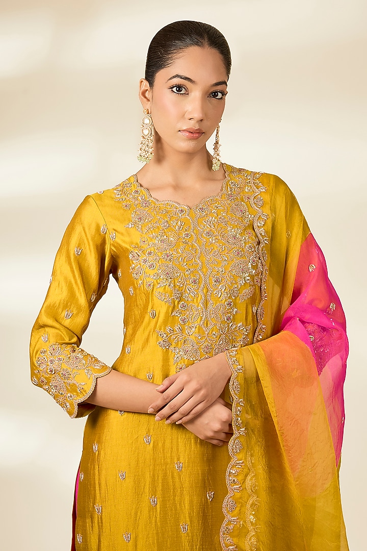 Mustard Spun Silk Sequin Work Kurta Set by Surbhi Shah at Pernia's Pop Up Shop