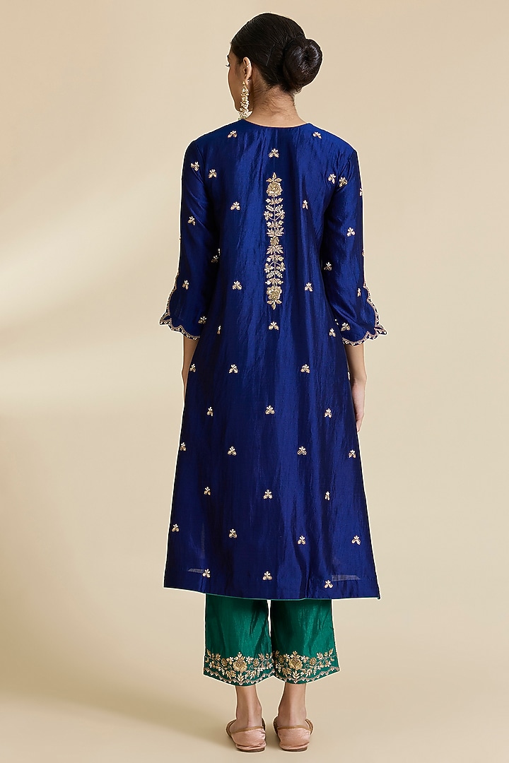 Navy Blue Spun Zardosi Work Kurta Set by SURBHI SHAH at Pernia's Pop Up Shop