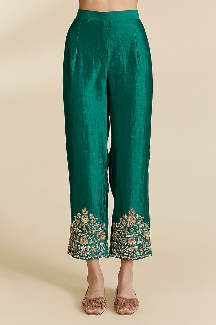 Navy Blue Spun Zardosi Work Kurta Set by SURBHI SHAH at Pernia's Pop Up Shop