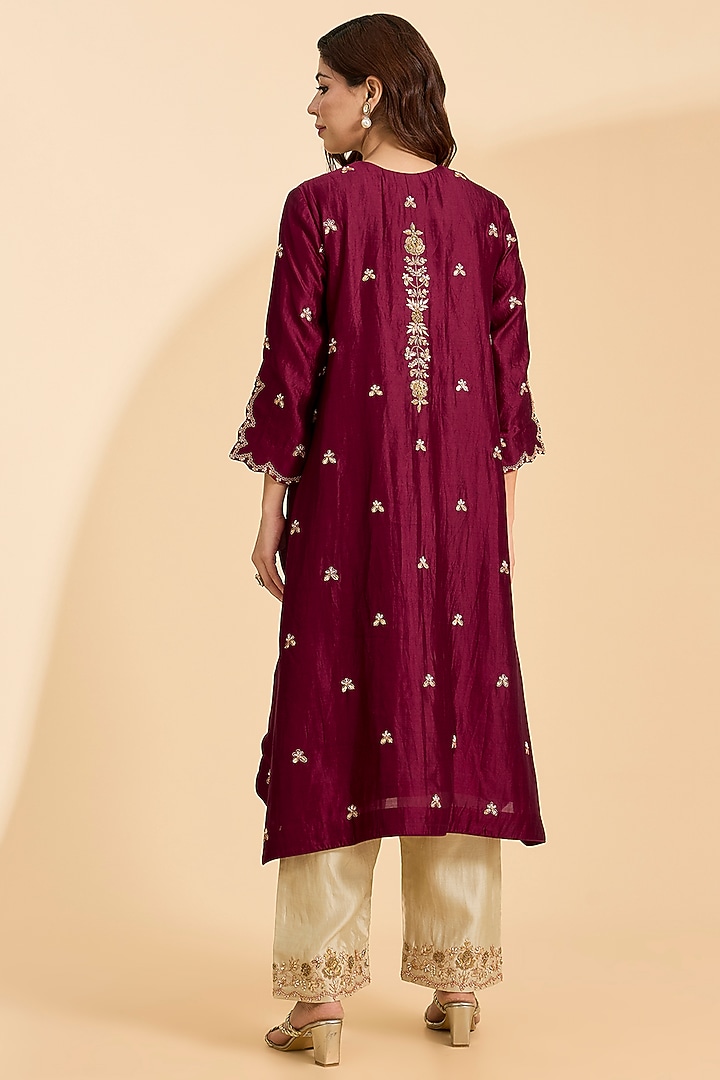 Maroon Spun Silk Zardosi Work Kurta Set by Surbhi Shah at Pernia's Pop Up Shop