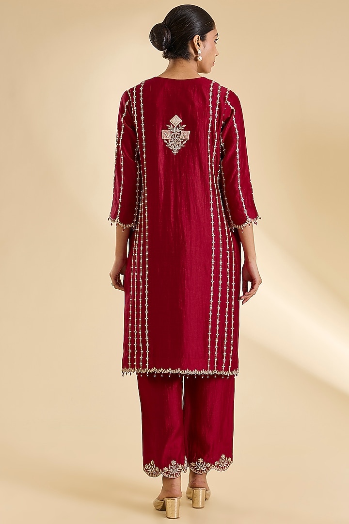 Maroon Spun Silk Gota & Marori Work Kurta Set by SURBHI SHAH at Pernia's Pop Up Shop