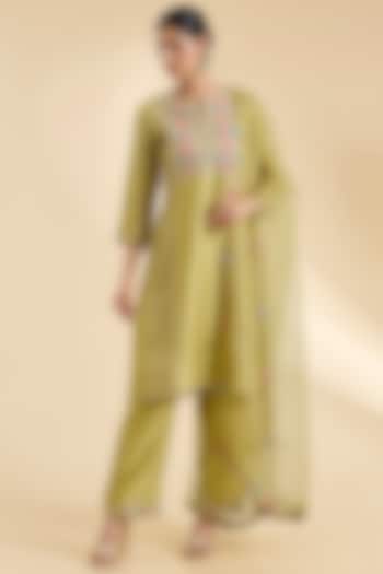 Powder Yellow Spun Silk Gota Work Kurta Set by SURBHI SHAH at Pernia's Pop Up Shop