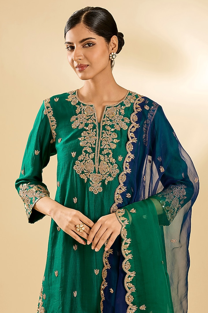 Emerald Green Spun Silk & Pure Silk Sequin Work Kurta Set by SURBHI SHAH at Pernia's Pop Up Shop