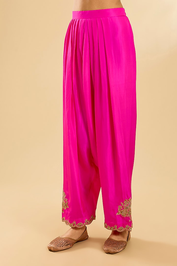 Sea Blue Spun Silk & Pure Silk Sequin Work Kurta Set by SURBHI SHAH at Pernia's Pop Up Shop